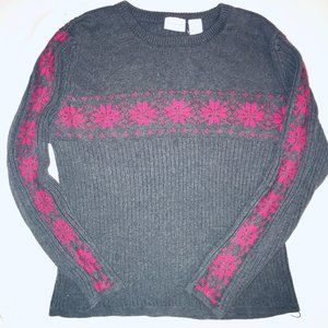 WINTERTIME CHEROKEE CLOTHING PULLOVER SWEATER
